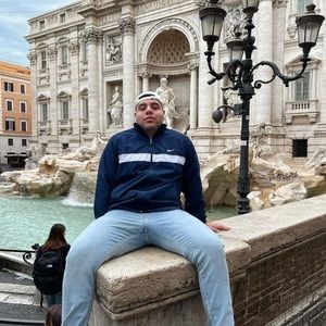 Meet your Posher, Christopher